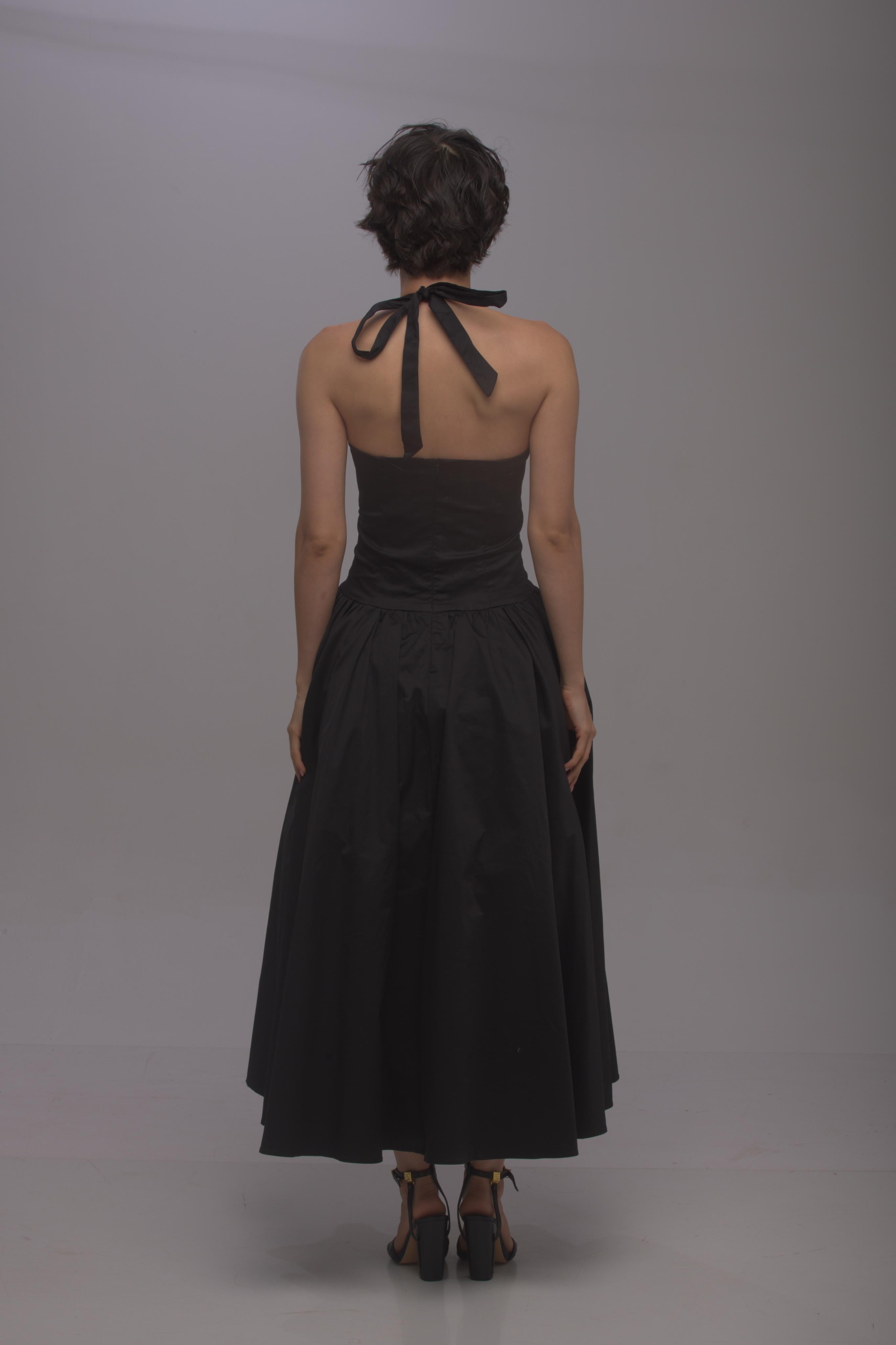 Solid halter neck long princess dress-Black