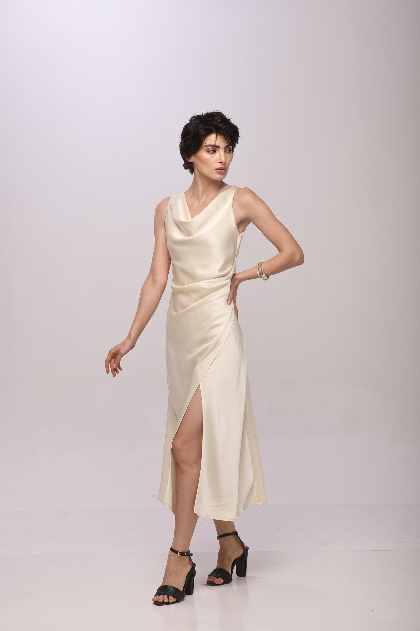 Solid Spaghetti Straps satin midi dress Begie