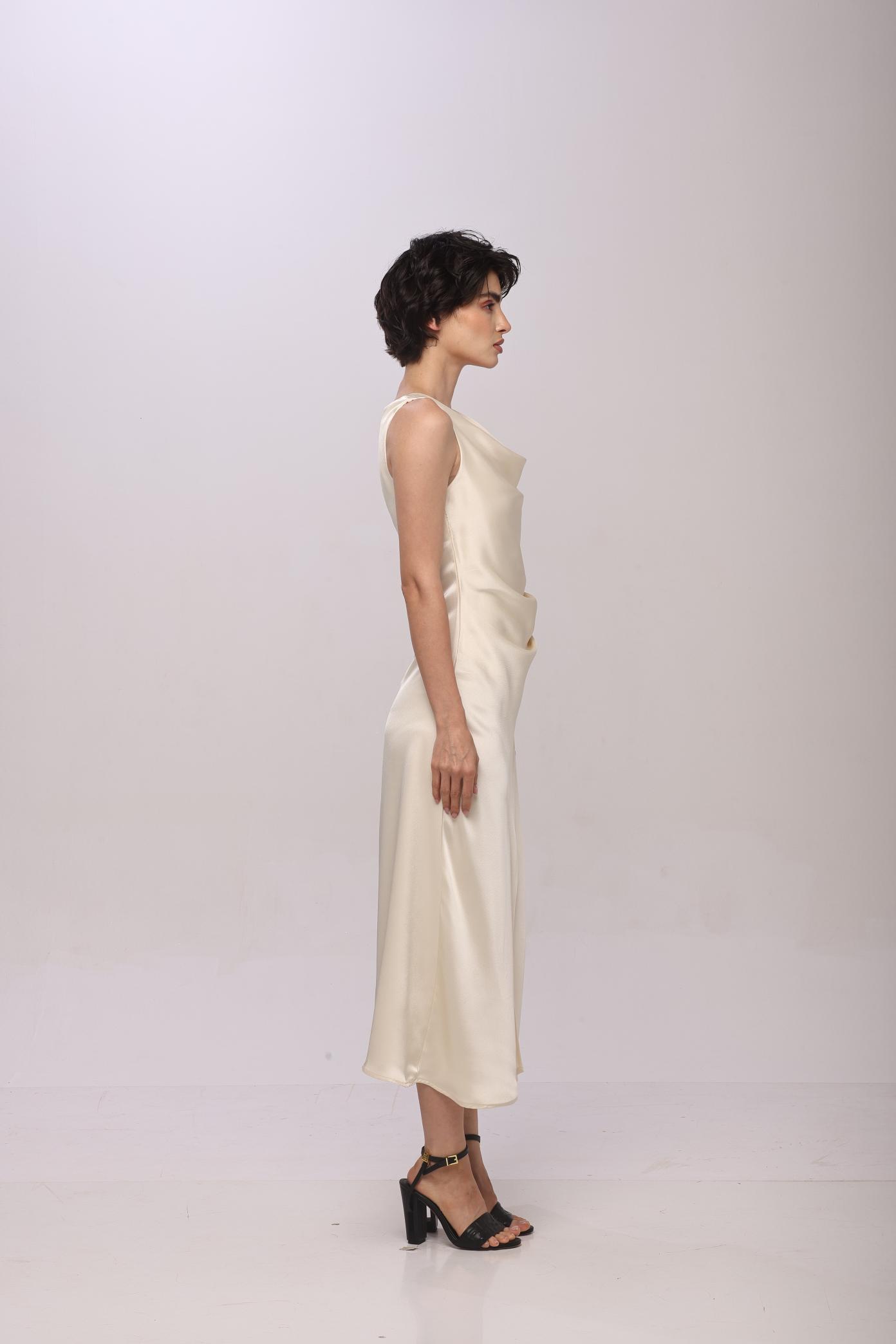 Solid Spaghetti Straps satin midi dress Begie