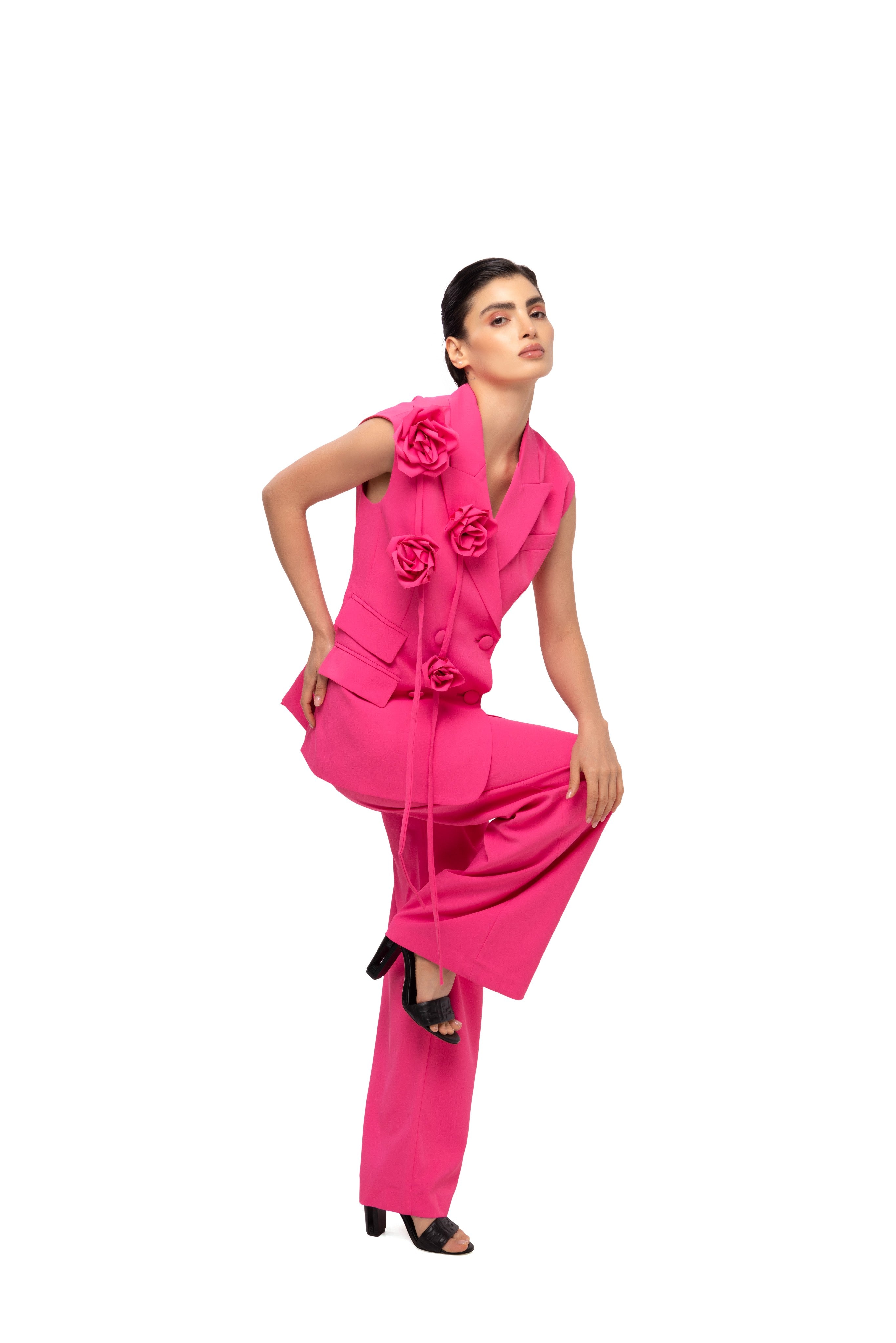 Solid fully lined sleeveless button closer suit set Pink