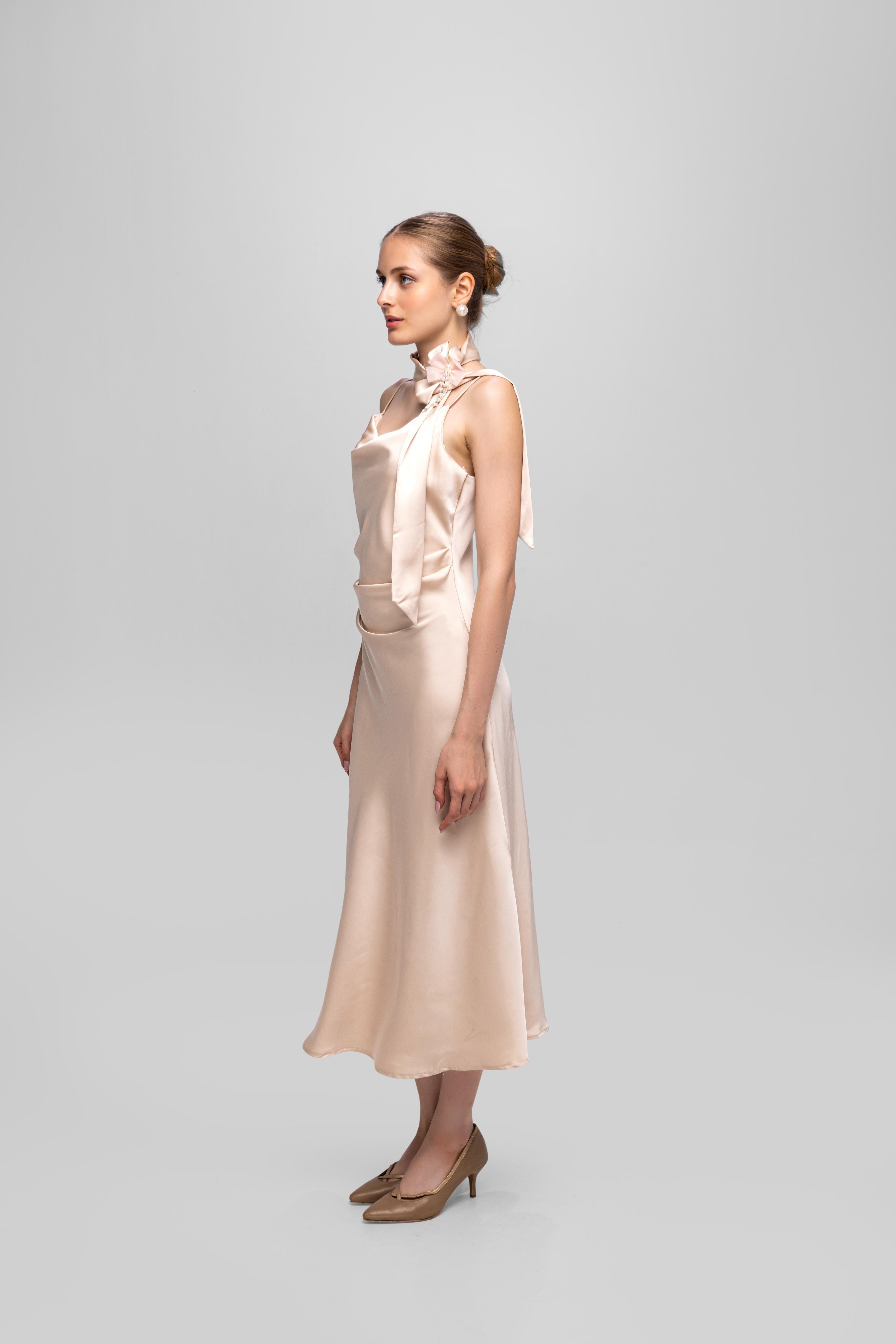 Solid Spaghetti Straps satin midi dress Off White