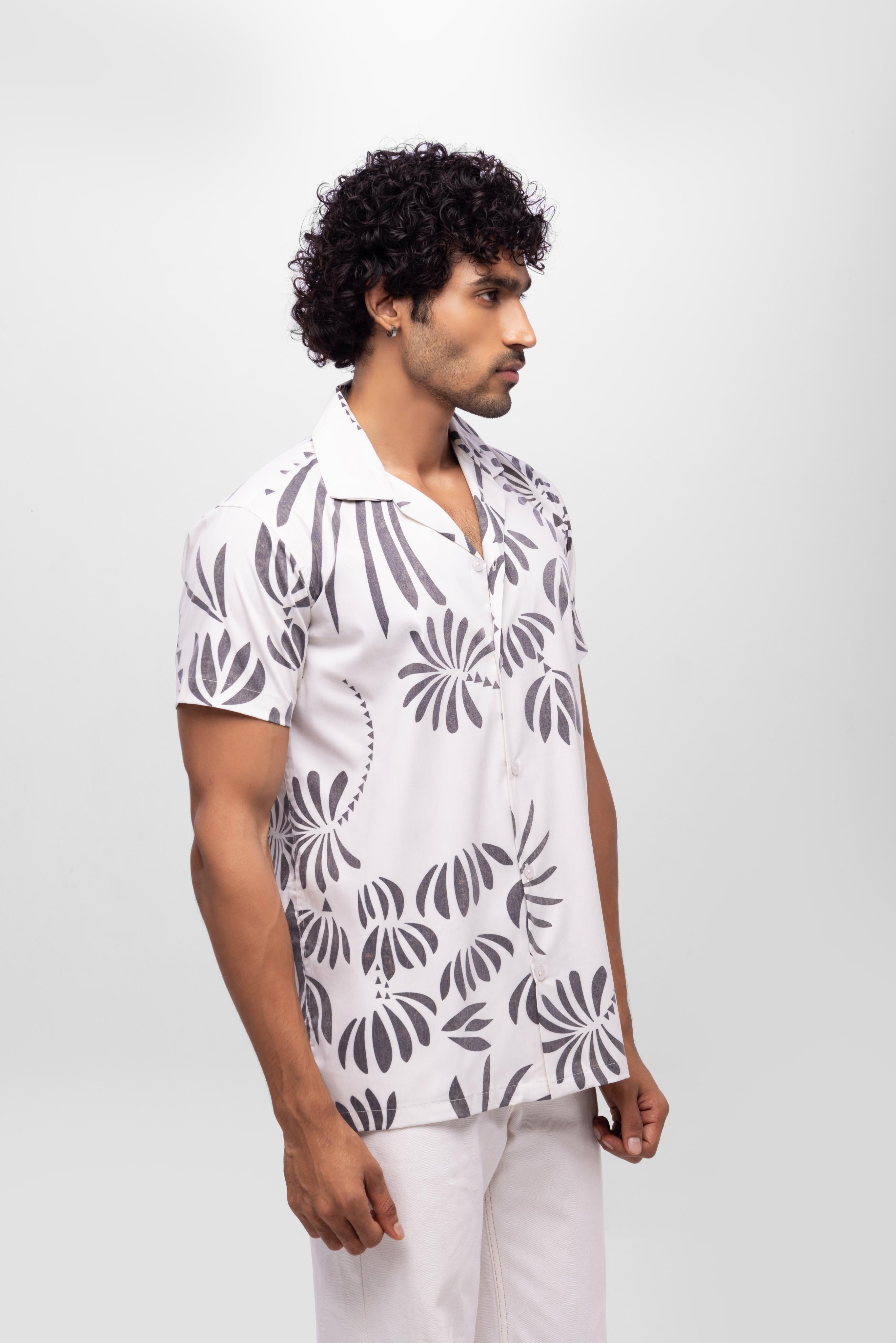 Long Half sleeve loose fit regular- Off white