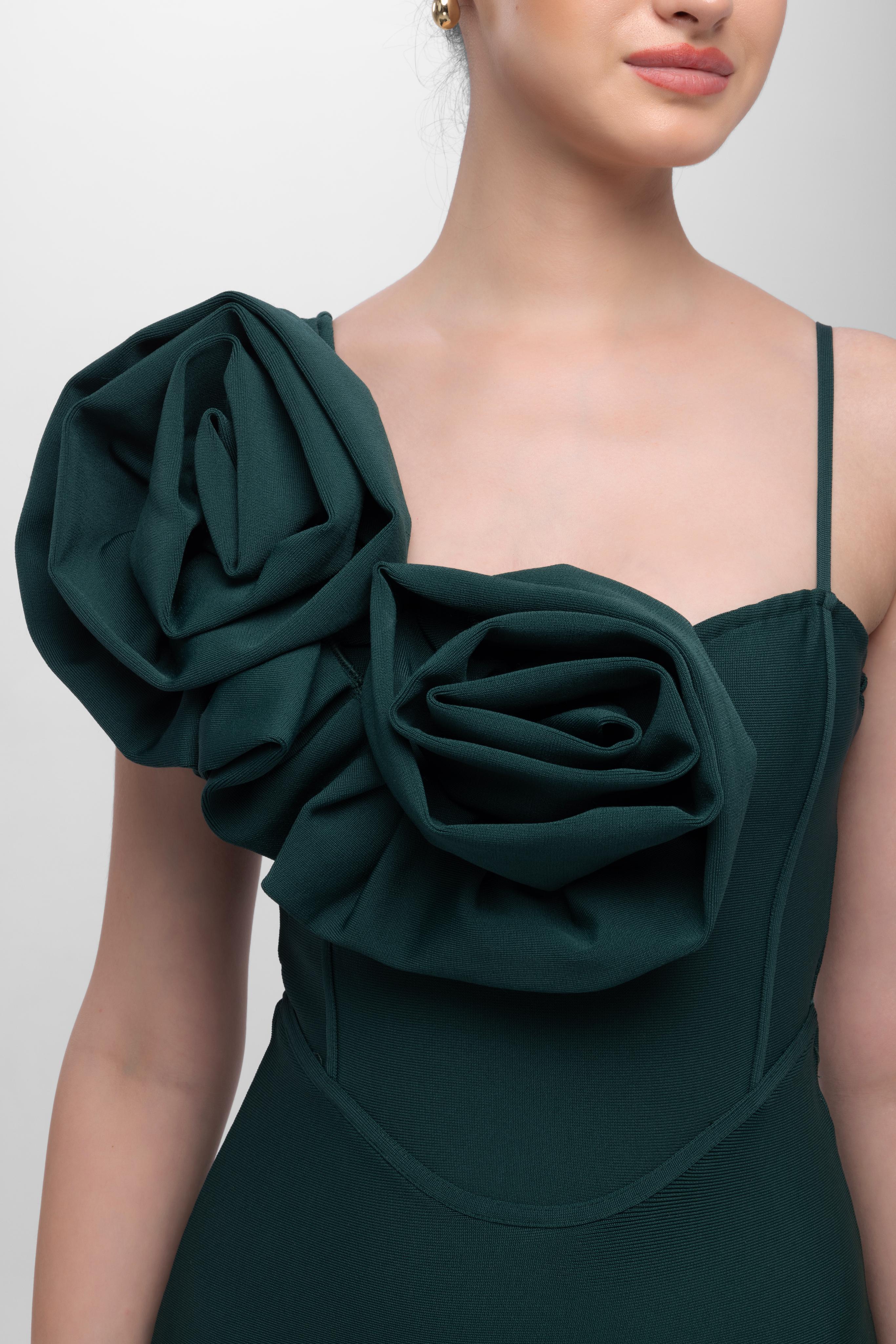 Solid Bandage flower one shoulder midi dress Green