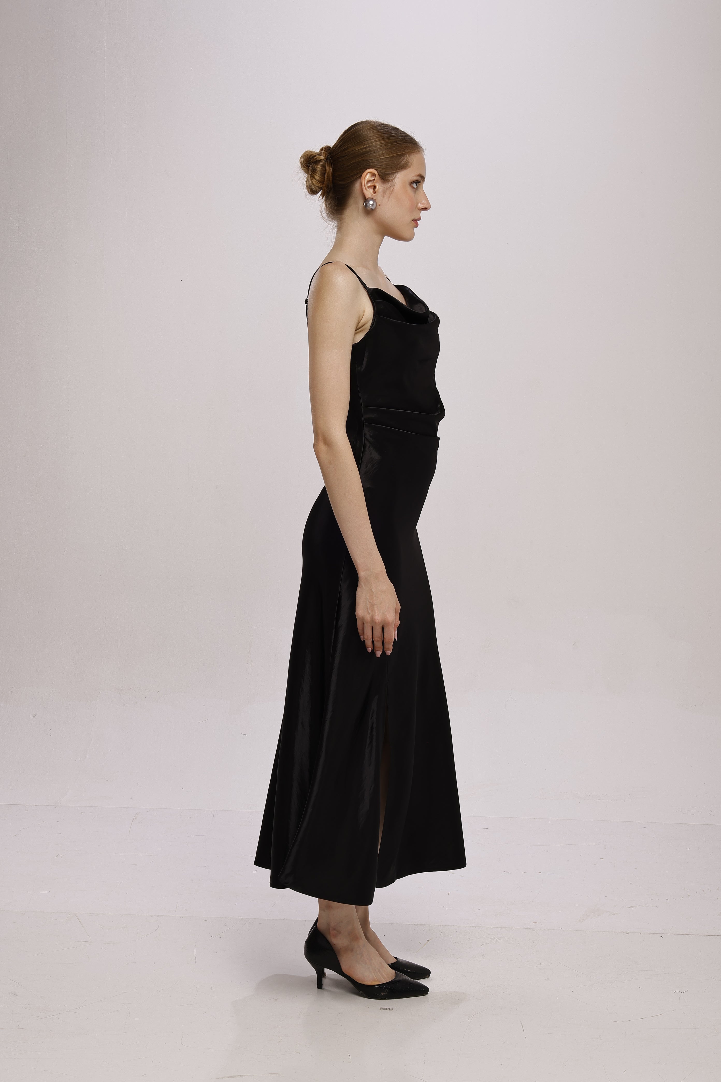 Solid Spaghetti Straps satin midi dress Black