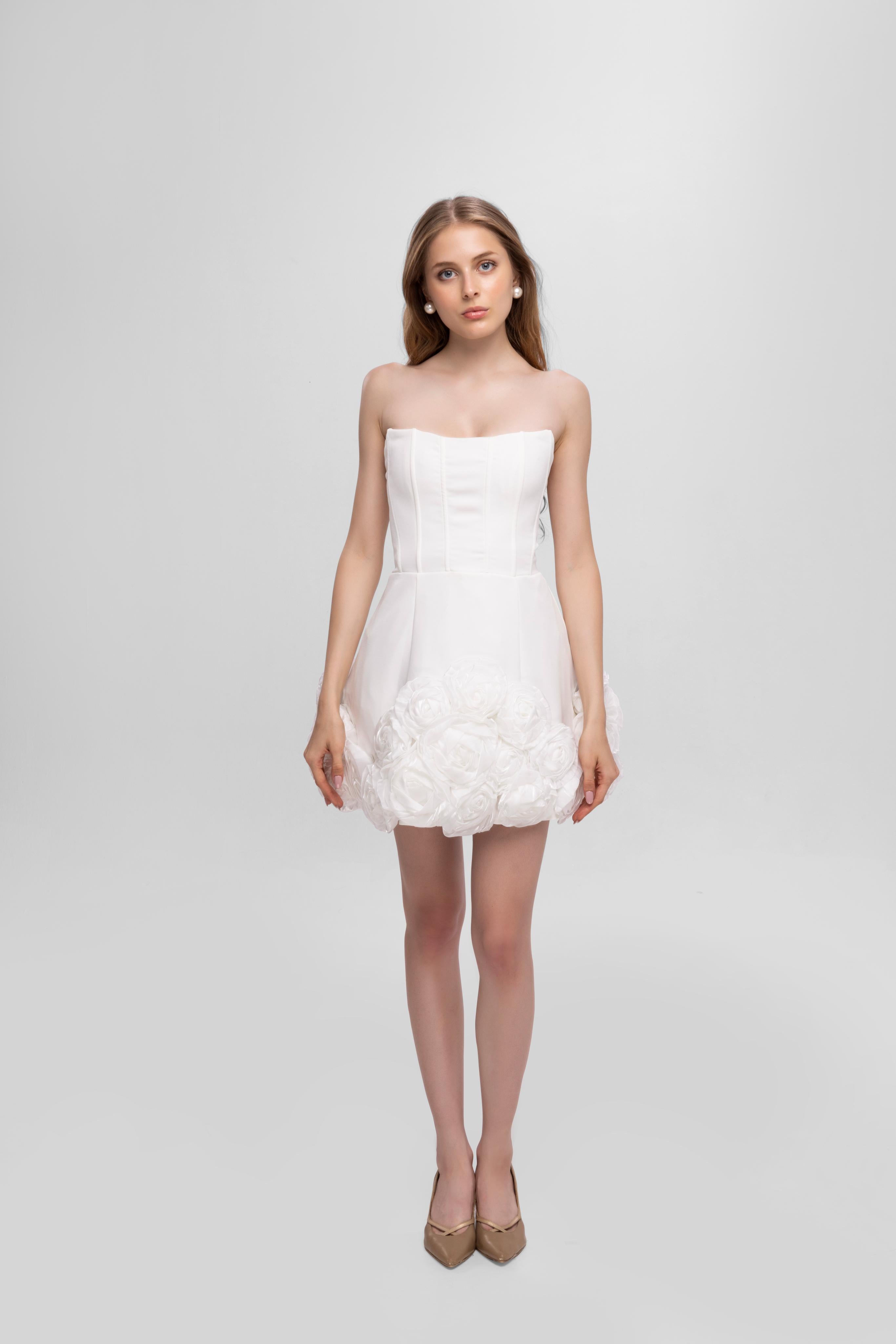 Solid off shoulder flower baloon short dress White