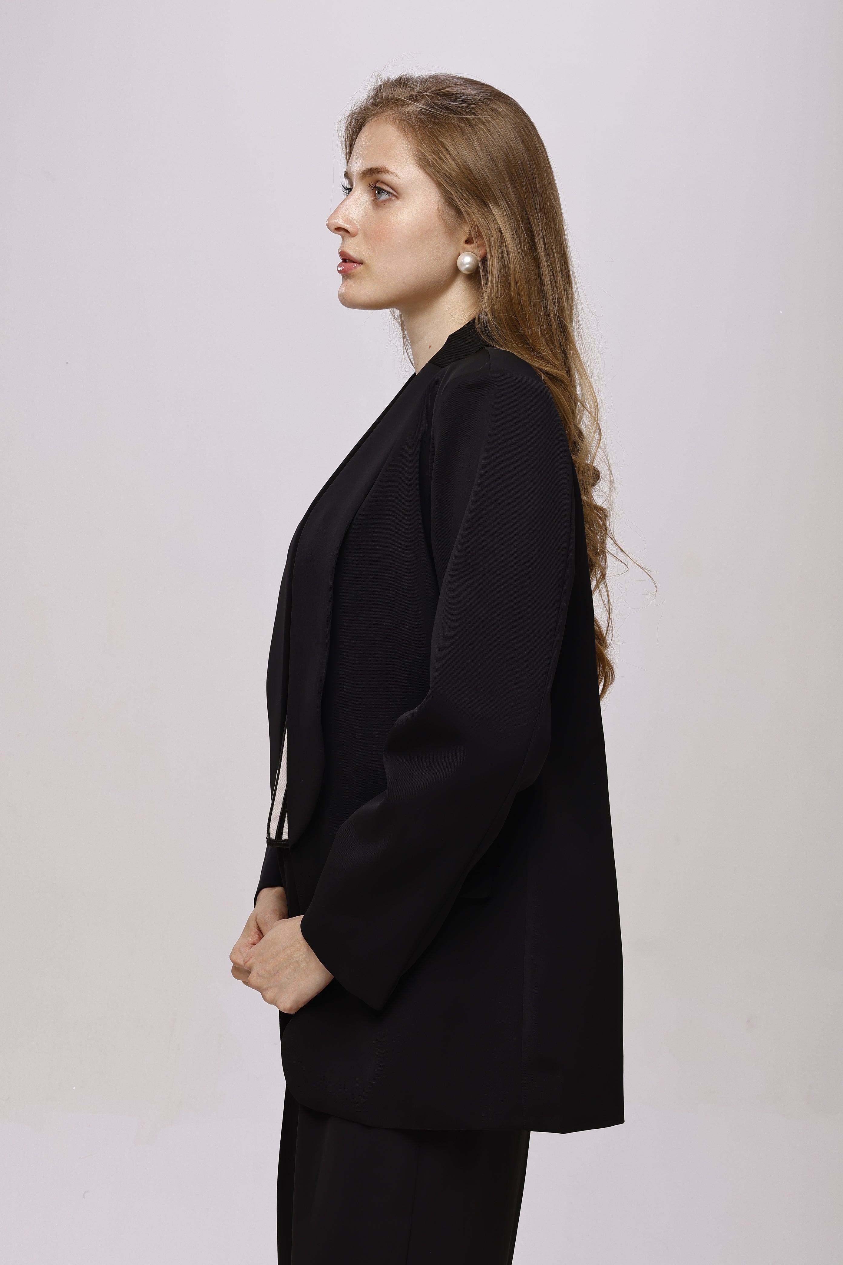 Solid fully lined shawl Collar long sleeve blazer Black