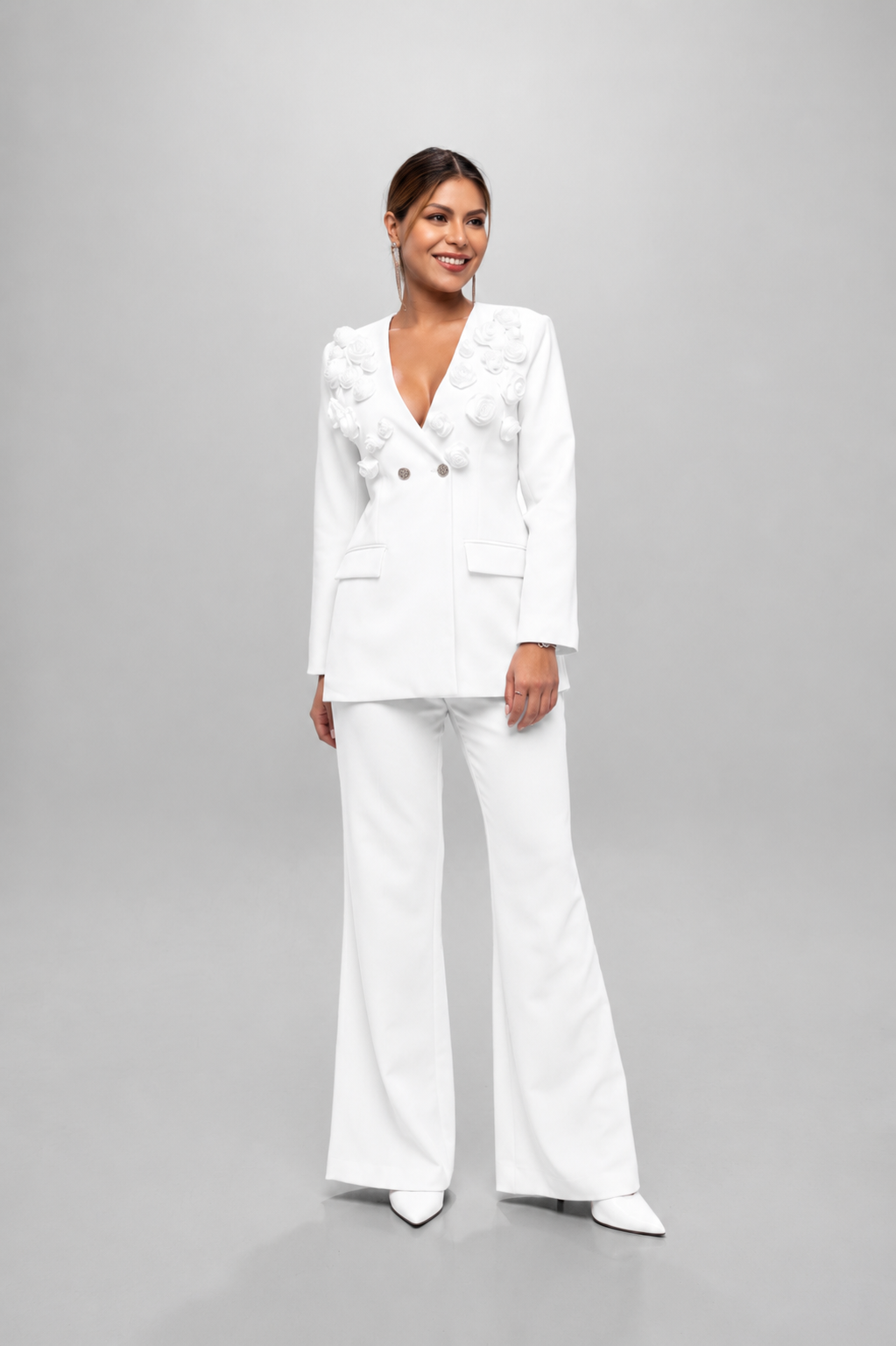 Solid fully lined lapel Collar long sleeve button closer suitset white