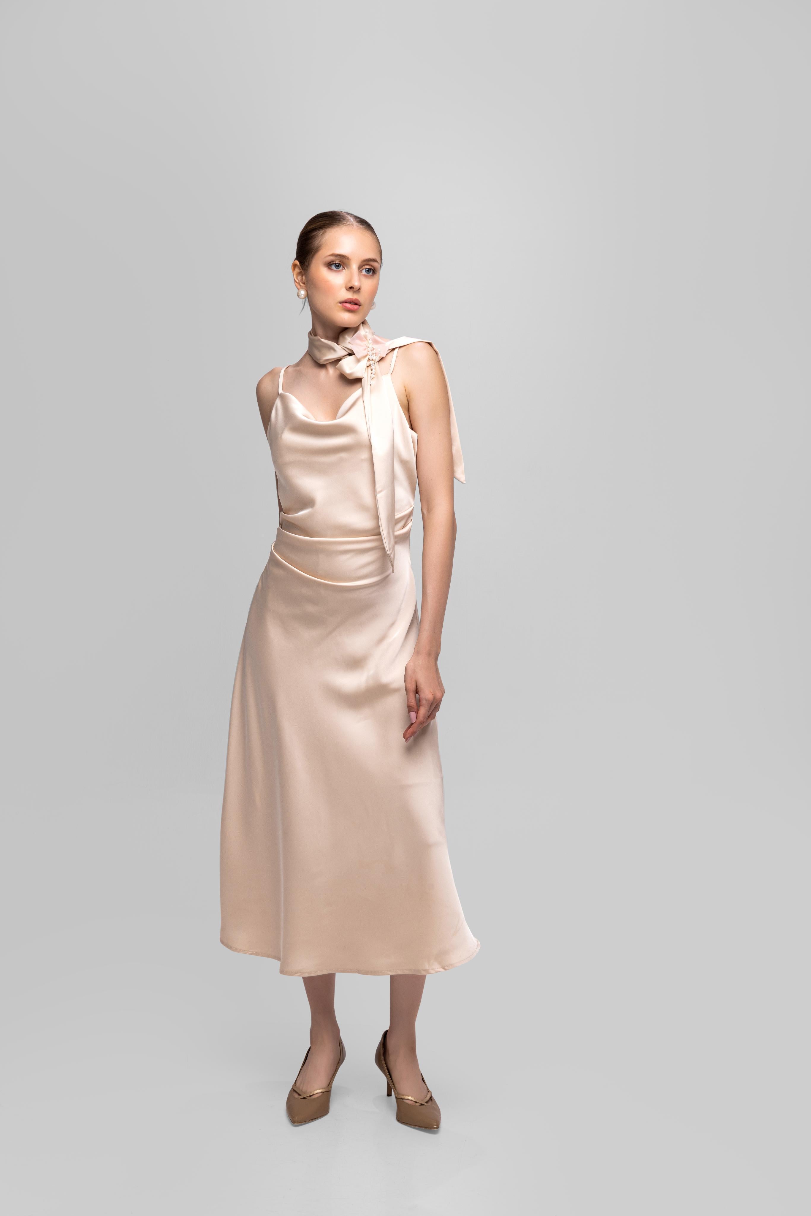 Solid Spaghetti Straps satin midi dress Off White