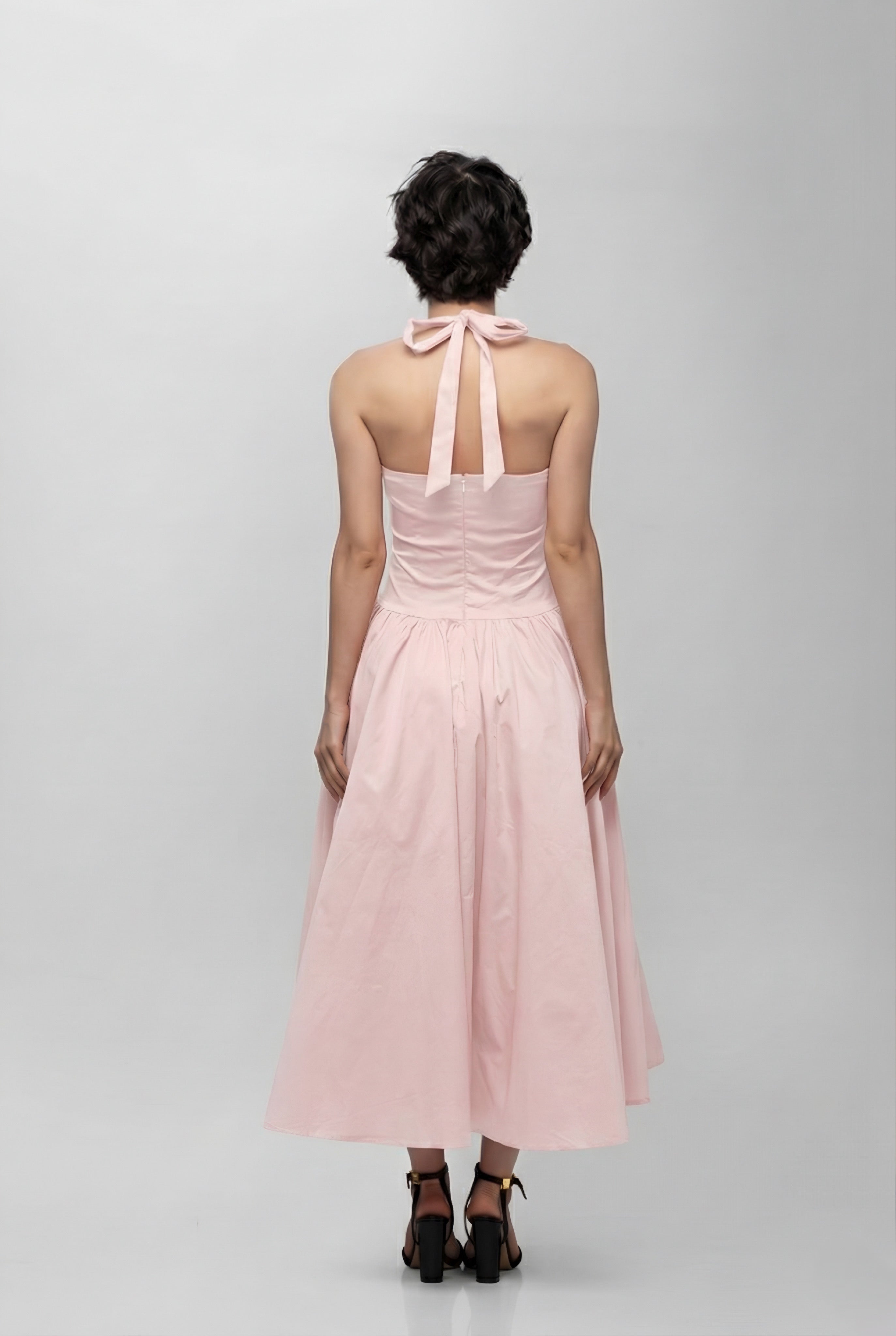 Solid halter neck long princess dress Pink